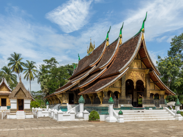 MEJOR TOUR DE LUJO EN LAOS DE 8 DÍAS